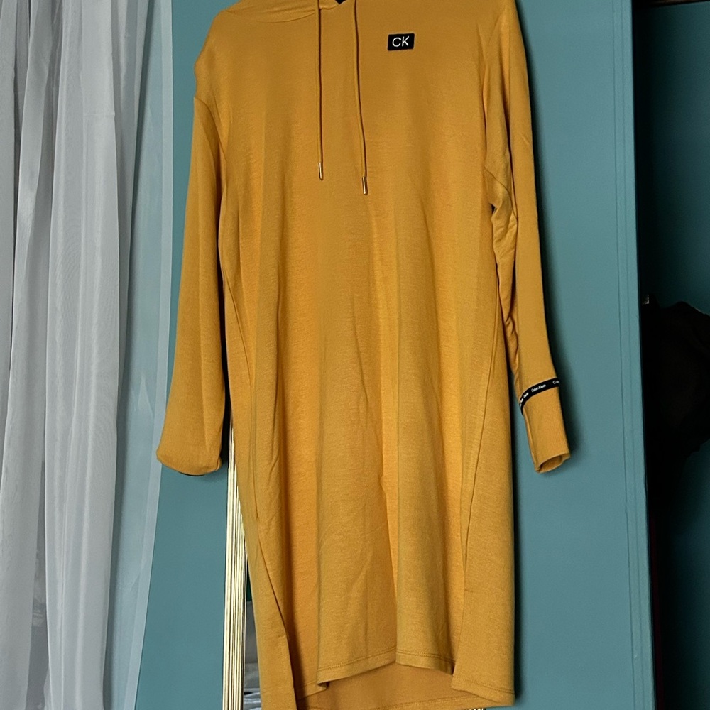 Calvin Klein Yellow Knit Sweater Casual Crew Neck